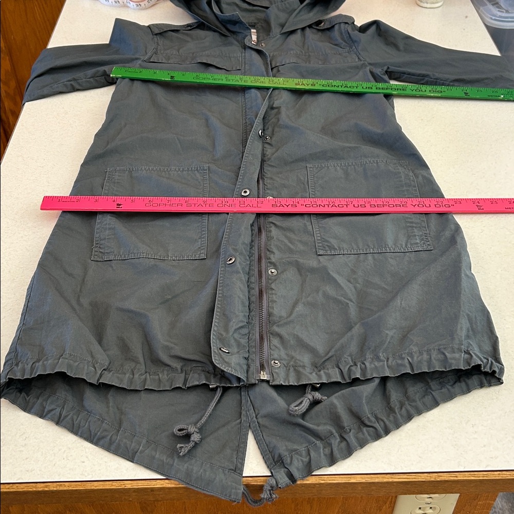 Forever 21 Gray Hooded Longline Full Zip Full Snap Parka KING Utility Jacket - Picture 9 of 15
